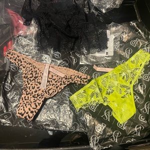 Victorias Secret Panty & Tank Top Lot XS NEW